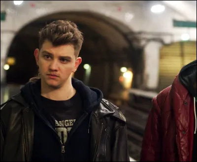 Comment s'appelle cette série créée par Katell Quillévéré, Hélier Cisterne et David Elkaïm, et dans laquelle Bajon joue Kool Shen ?