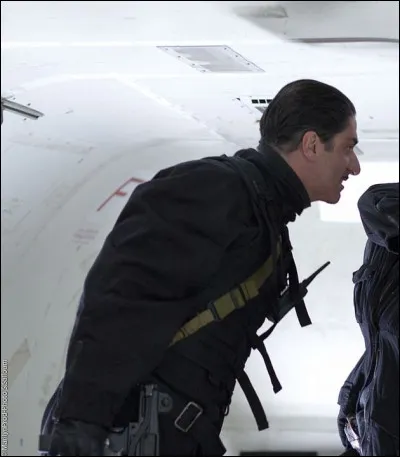 Abkarian joue Jimi Weiss dans ce film de Frank Henry, qui est...