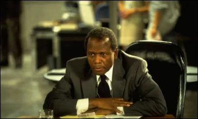 Comment s'intitule ce film réalisé par Michael Caton-Jones, avec Poitier dans le rôle de Carter Preston ?