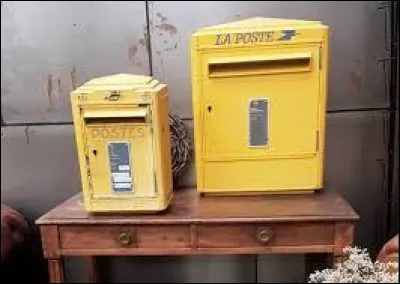 Km : 89,1. B&eacute;thune. Plusieurs places voient le jour au fil du temps. Elles se nomment aujourd'hui place Lamartine (au nord), place du G&eacute;n&eacute;ral-de-Gaulle (au nord-est), place du Mar&eacute;chal-Joffre (&agrave; l'est), comment se nomme celle du sud-ouest ?