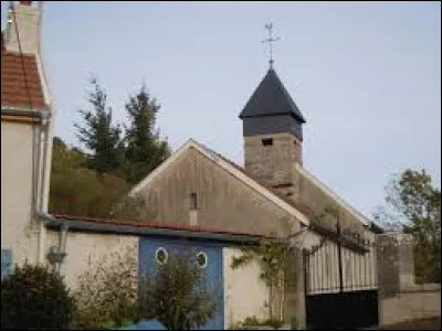 Vous avez sur cette image l'église Saint-Jean-Baptiste, à Flavignerot. Commune de la métropole Dijonnaise, elle se situe dans le département ...
