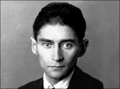 Qui est cet écrivain austro-hongrois, auteur de la nouvelle ''Joséphine la cantatrice'' ?