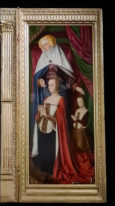 Allez, restons dans la famille proche avec le fiston Louis XI. C'est finalement Louis, le fils donc de Charles VII, qui signa le traité de Picquigny (1475) qui met officiellement fin à la guerre de Cent Ans. Son fils Charles VIII lui succède sous la régence de sa sur aînée...