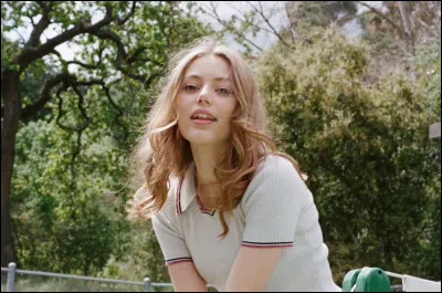 Comment s'appelle l'actrice de Chrissy Cunningham ?