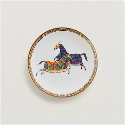 Quand on parle de l'assiette du cheval, on parle de :