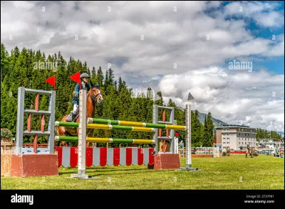 À quel niveau de compétence peut-on participer lorsqu'on a le Galop deux ?
