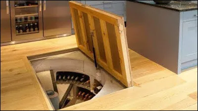 Où se trouve le passage secret qui permet de sortir des souterrains ?