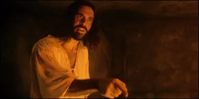 Chez qui Sarah va-t-elle se réfugier ?