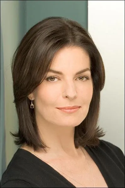 Pour quelle Srie Sela Ward a-t-elle reu l'Emmy Award en 2000 ?
