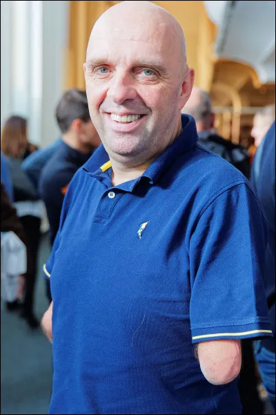 Jouons à "Pigeon vole", lequel de ces oiseaux ne vole pas ?