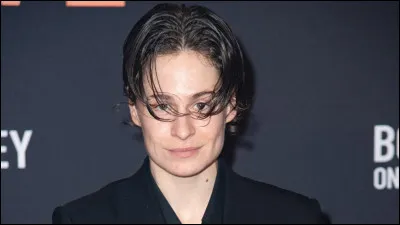 Quel est le premier nom de scène de ce chanteur ?