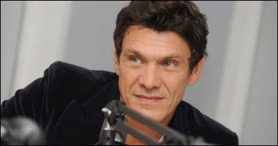 Ce chanteur chante "Qu'est-ce que t'es belle" en duo avec...