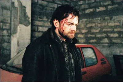 Cette image est issue d'un film de Thomas Vincent, où Cornillac joue Raoul Kraft. Comment s'appelle ce film ?