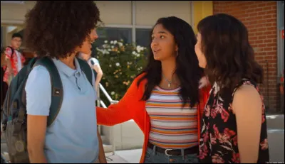 Dans quelle série apparaît le lycée de Sherman Oaks ?