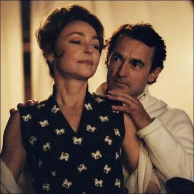 De qui 'Odette Toulemonde' est-elle compltement fan ?