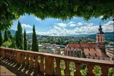 Dans quel pays trouve-t-on la ville de Baden-Baden ?