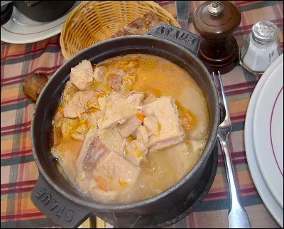 On peut la suivre mais elle passe vite.