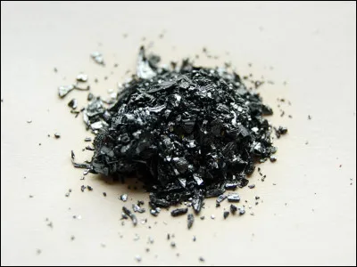 Dernier élément chimique avant d'atteindre le numéro atomique du xénon, l'élément en illustration porte le numéro 53. Quel est cet élément chimique ?