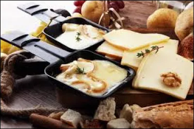 De quel pays la raclette est-elle originaire ?
