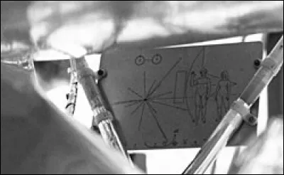 Quelle planète doit survoler la sonde Pioneer 10 ?