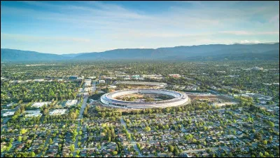 Quel le nom de ce pôle des industries de pointe situé dans la partie sud-est de la région de la baie de San Francisco ?