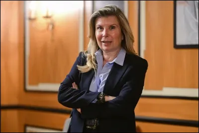 Cette femme est Nathalie...