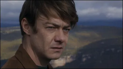 Comment se prénomme le personnage joué par cet acteur dans le film "Miséricorde" ?