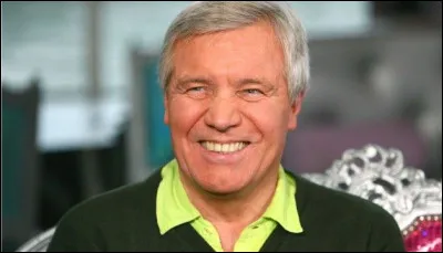 Qui est ce journaliste, auteur de cette citation : ''Méthode bien connue, dite de l'hélicoptère : remuer beaucoup de vent pour s'élever.'' ?