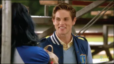 Comment s'appelle le fils de Cendrillon ?