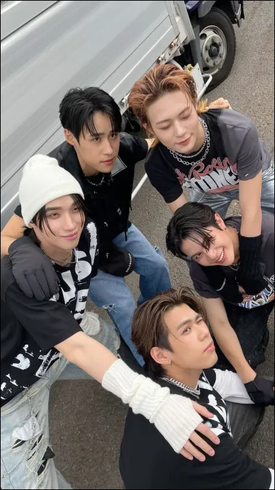 Quelle est ta chanson pr&eacute;f&eacute;r&eacute;e de LYKN ?