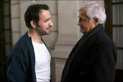 Il est un tapissier dans ce film