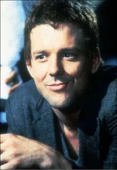 Quel acteur, dj prsent dans 'Outsiders', devient 'Rusty James' aux cts de Mickey Rourke en 84 ?