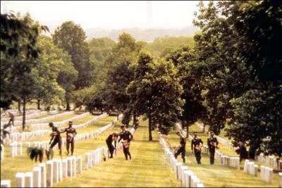 Quel est le titre de son film suivant (88) qui mettait en scne James Caan, Anjelica Huston ou encore D. B. Sweeney ?