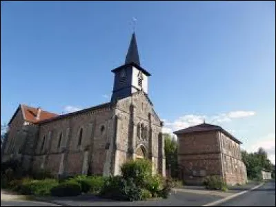 Nous sommes maintenant devant l'église Notre-Dame-de-la-Nativité, au Châtelier. Petit village Marnais de 63 habitants, il se situe en région ...