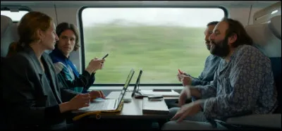 Lors de la visio-conférence, quel filtre empêche l'un des membres de la famille à participer correctement à la réunion ?