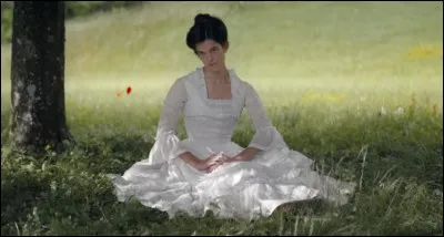 Finalement, avec qui Adèle partage-t-elle des sentiments amoureux entre Lucien et Anatole ?