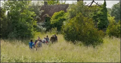 Dans le film, les descendants de la propriétaire d'une ancienne maison abandonnée sont tous réunis pour discuter de l'héritage et de la vente de cette masure normande. Comment s'appelait cette femme ?