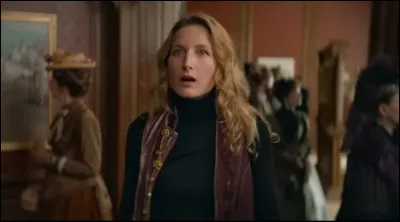 Par qui Céline se fait-elle draguer lorsqu'ils prennent de l'ayahuasca ?