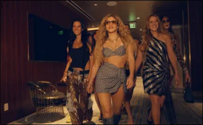 Et enfin, quel est le nom du clip où elle se montre en train de faire la fête, sorti en 2024 ?