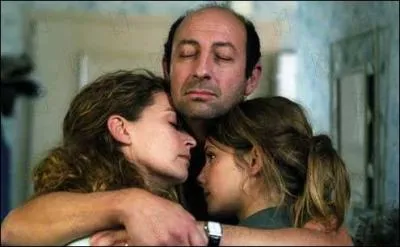 Dans ce film, son personnage se nomme Paul Tellier