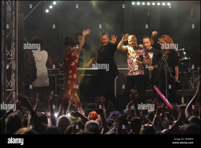 En 1985, le groupe Gold sort le titre "Les Démons de minuit".