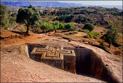 Où se situe l'église Saint-Georges de Lalibela ?