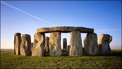 Où se situe Stonehenge ?