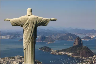Où se situe le Christ rédempteur ?