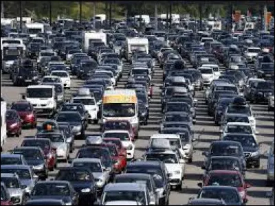 Les week-ends s'accompagnent d'un important ... routier