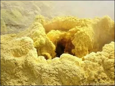 Cet élément chimique, c'est du ...