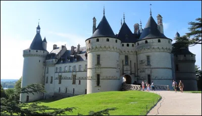 En quelle année le duc de Beauvilliers a-t-il fait l'achat du château de Chaumont-sur-Loire ?