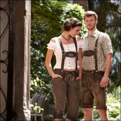 De quels pays est originaire le lederhosen ?