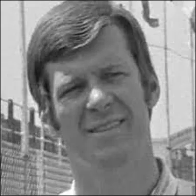 Il rejoint Alpine en 1963, devient champion de France en Formule 3 en 1964, termine à la 9e place des 24 h du Mans en 1966 puis en 1967 avec la A 210 ; il est aussi connu pour avoir incarné Michel Vaillant dans la série télévisée de l'ORTF diffusée en 1967 :