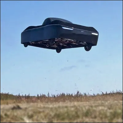 À quel type de véhicule volant est associé Jean-François Pilâtre de Rozier ?